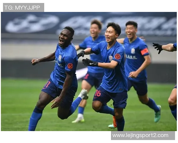 申花亚冠战役吸引30645名观众现场助威成功破三万大关