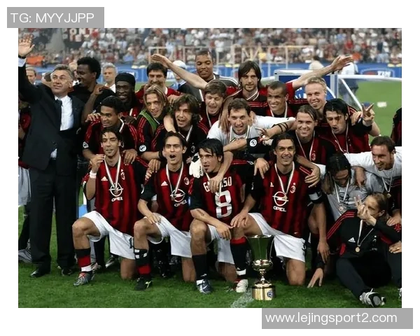 佛罗伦萨与AC米兰争夺维罗纳年轻前锋吉奥瓦尼桑塔纳的转会机会