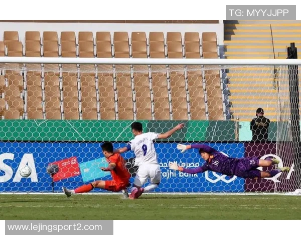 王博豪兴奋转圈庆祝罚入制胜点球社媒分享更衣室欢乐时刻视频